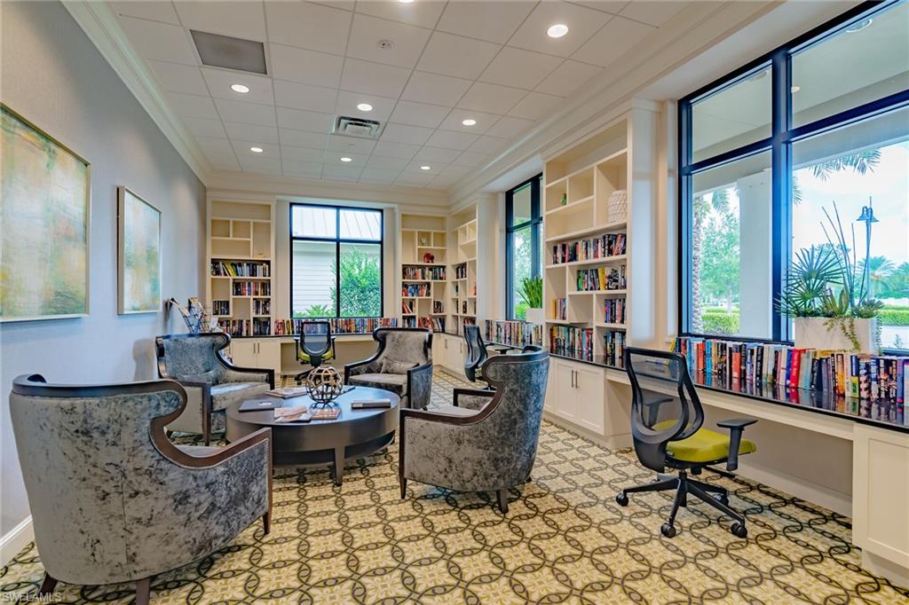WINDING CYPRESS - Residential
