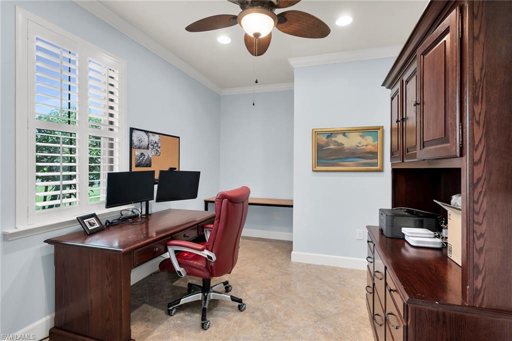 WINDING CYPRESS - Residential