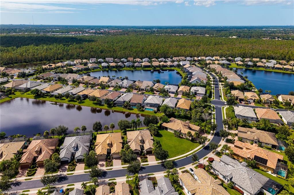 WINDING CYPRESS - Residential