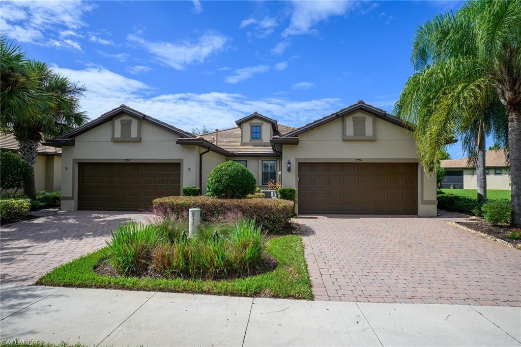 WINDING CYPRESS - Residential