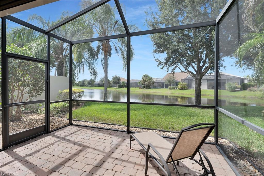WINDING CYPRESS - Residential