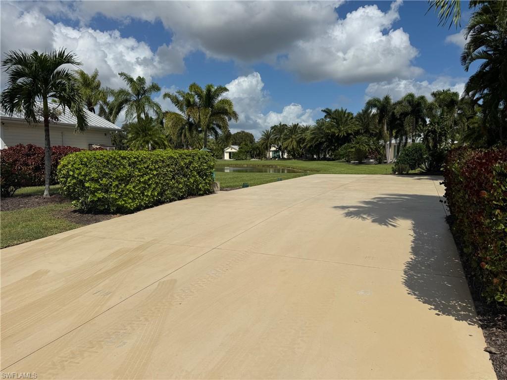 RIVERBEND MOTORCOACH RESORT - Land