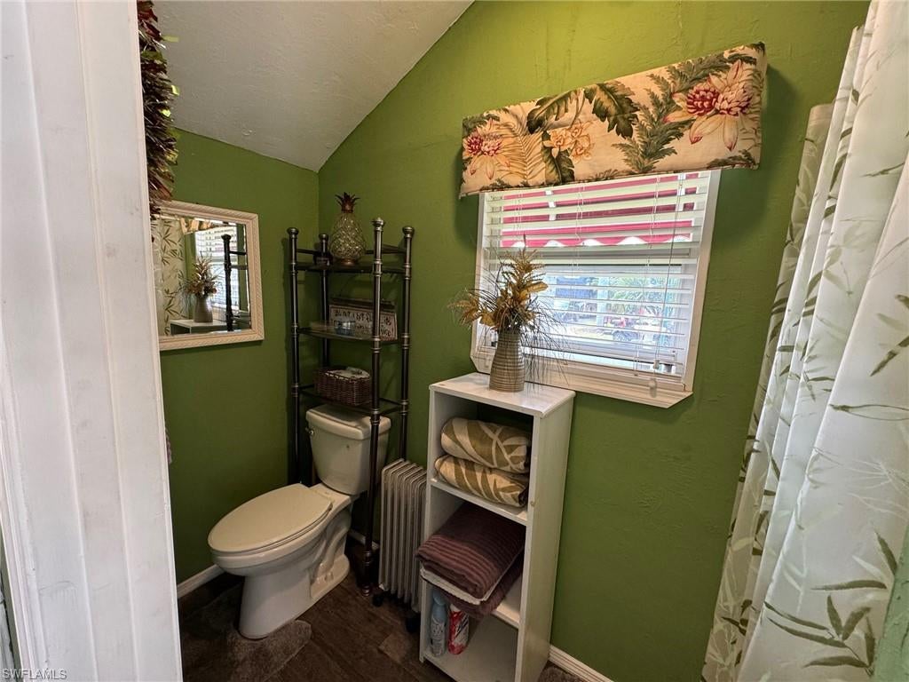 RIVERBEND MOTORCOACH RESORT - Land