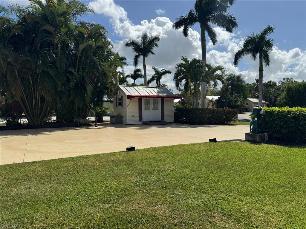 RIVERBEND MOTORCOACH RESORT - Land