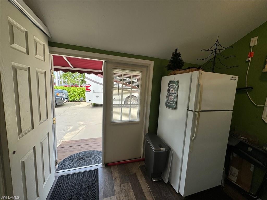 RIVERBEND MOTORCOACH RESORT - Land