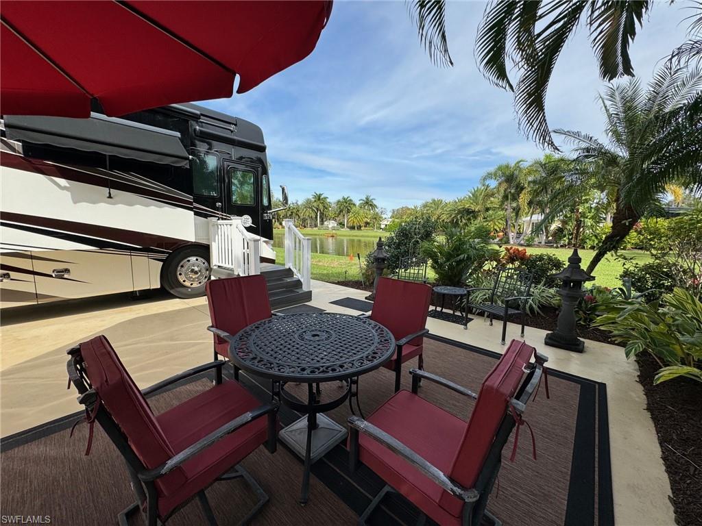 RIVERBEND MOTORCOACH RESORT - Land
