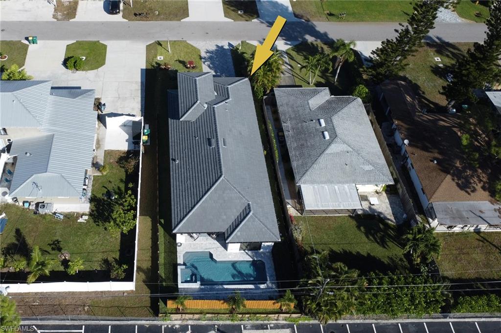 NAPLES PARK - Residential