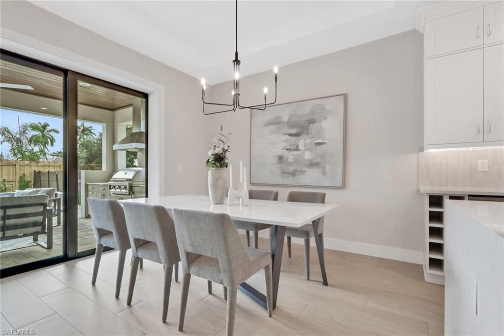 NAPLES PARK - Residential