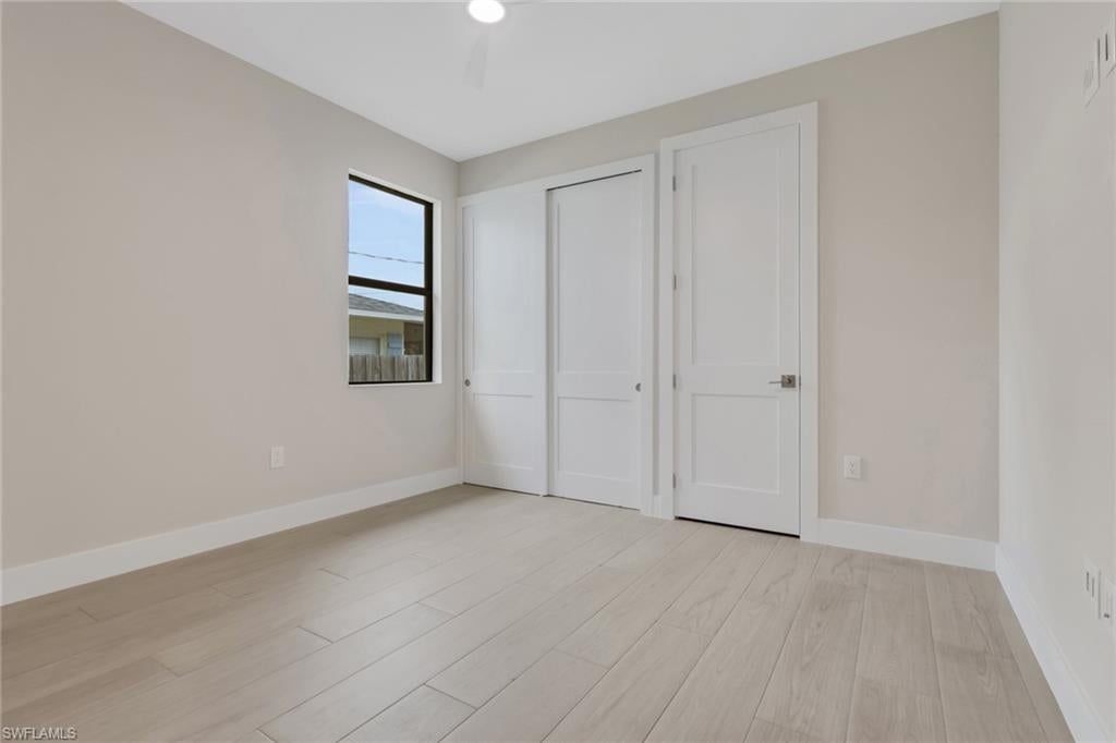 NAPLES PARK - Residential