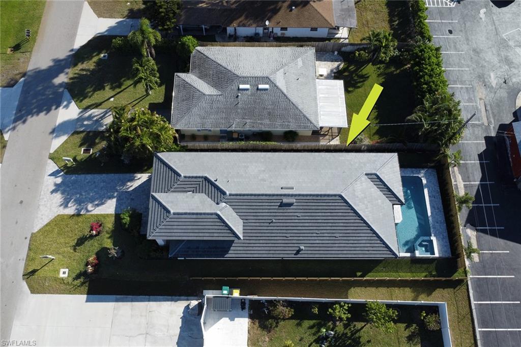 NAPLES PARK - Residential
