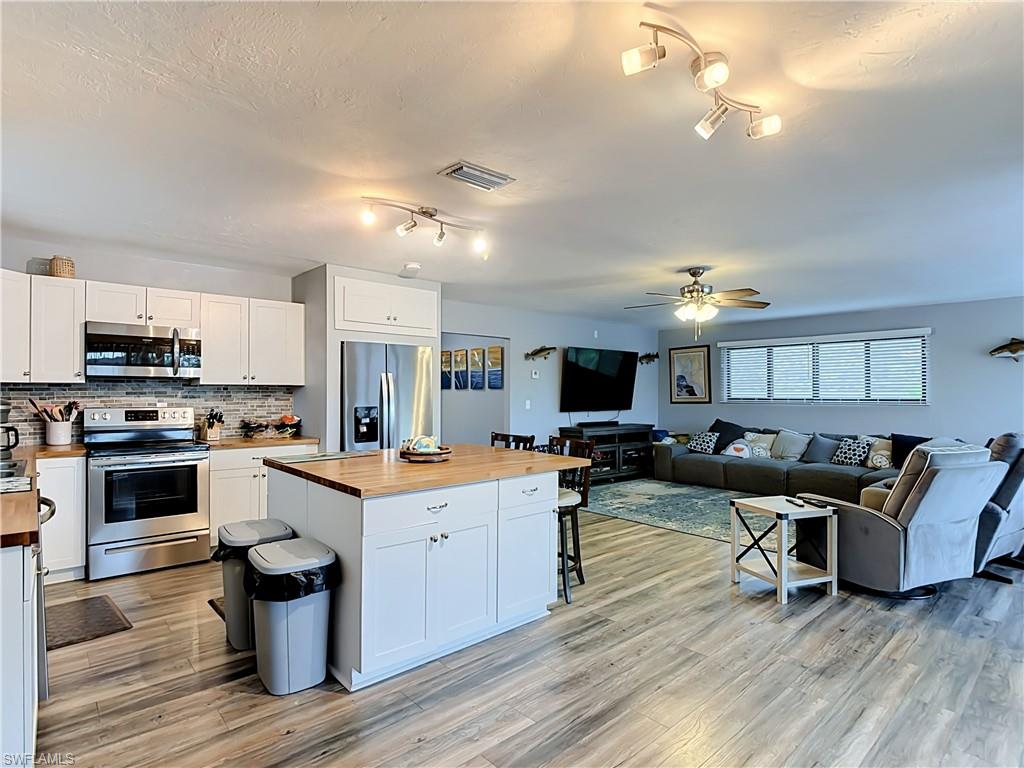 SERENITY COVE - Residential