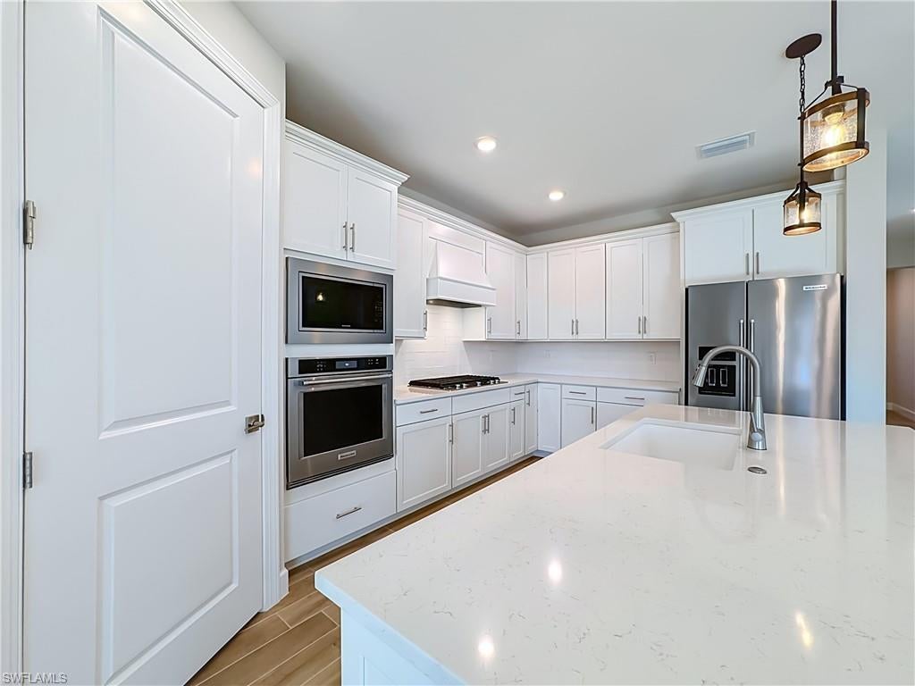 DEL WEBB OAK CREEK - Residential