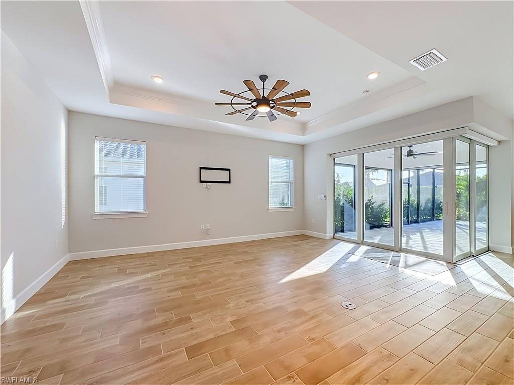 DEL WEBB OAK CREEK - Residential