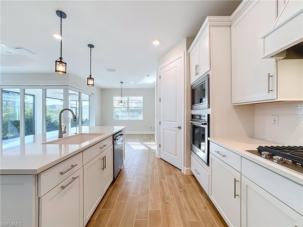 DEL WEBB OAK CREEK - Residential