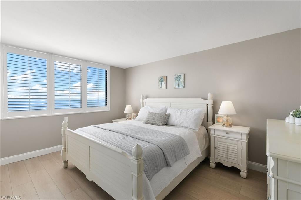 CAPER BEACH CLUB - Residential