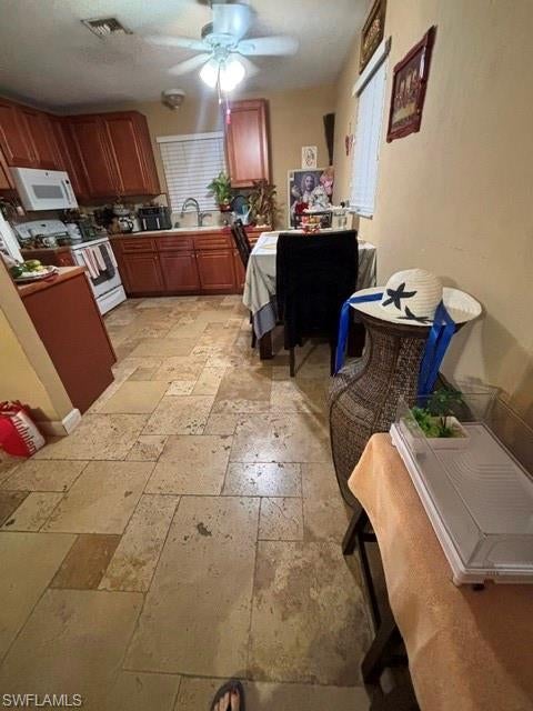 NAPLES MANOR - Residential