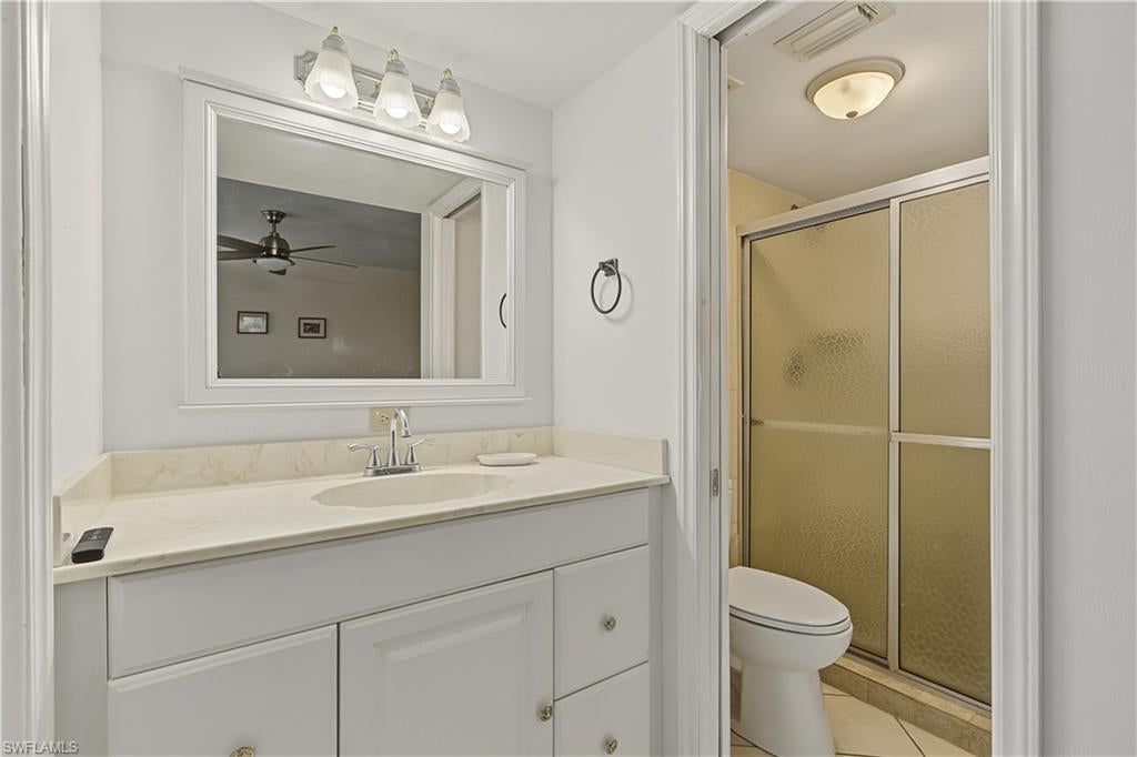 LORD JAMES CONDO - Residential