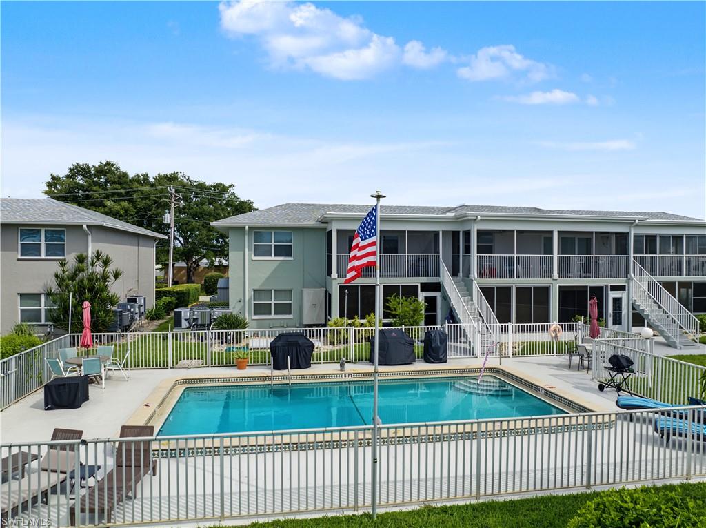 LORD JAMES CONDO - Residential