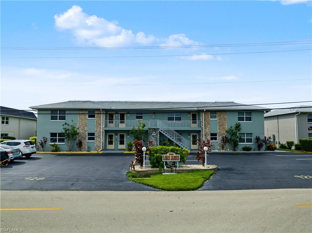 LORD JAMES CONDO - Residential