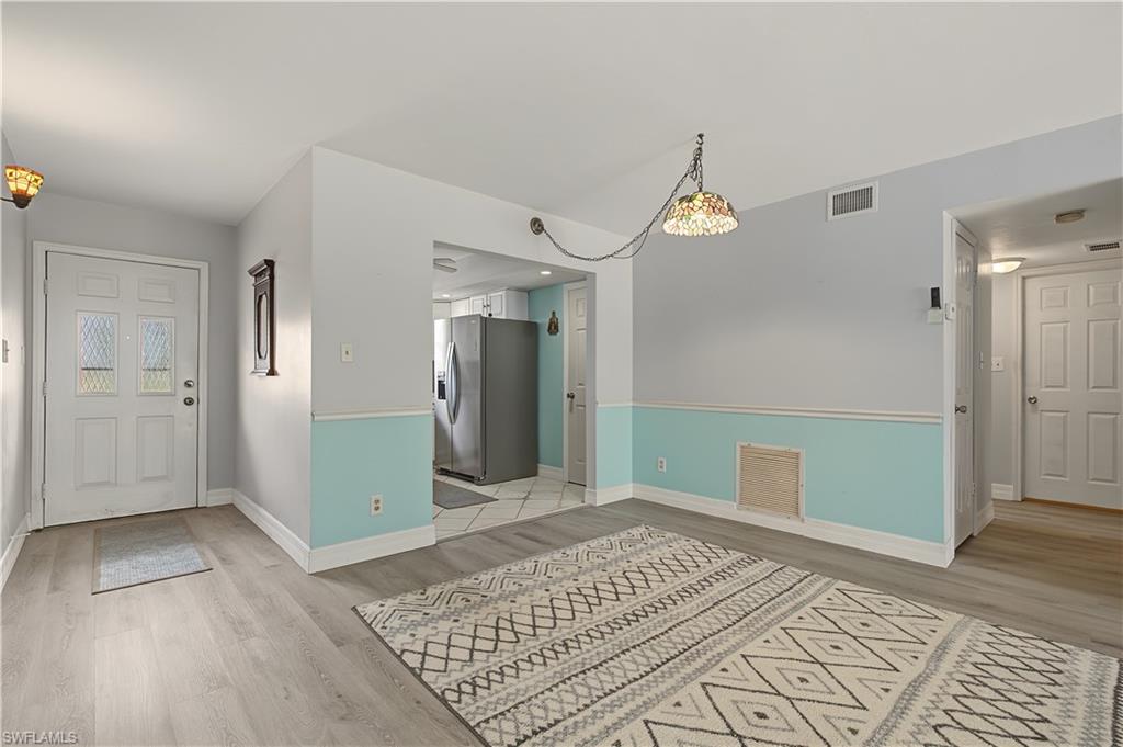 LORD JAMES CONDO - Residential