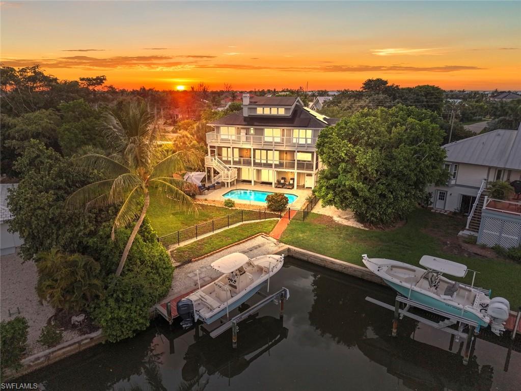 SHELL HARBOR - Residential