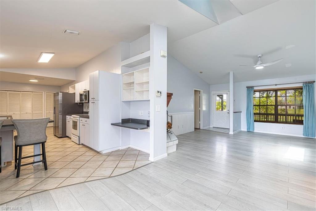 GOLDEN GATE ESTATES - Residential