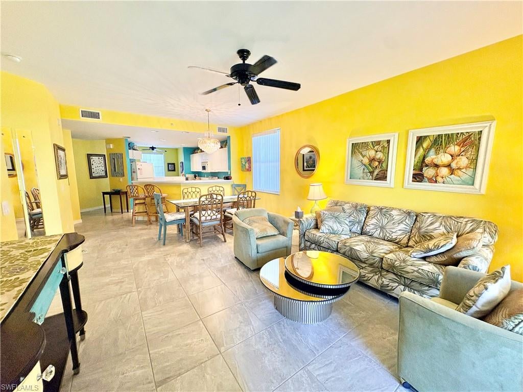 FAIRWAY VILLAS - Residential Lease