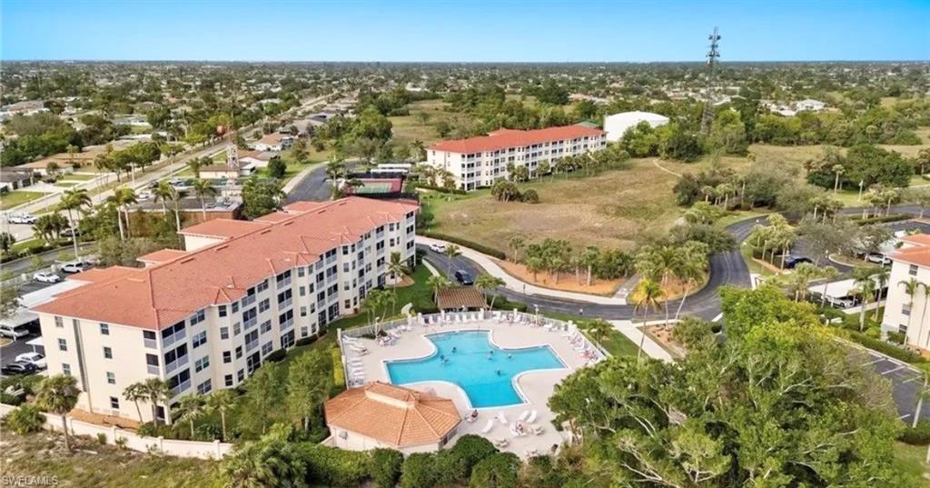 FAIRWAY VILLAS - Residential Lease