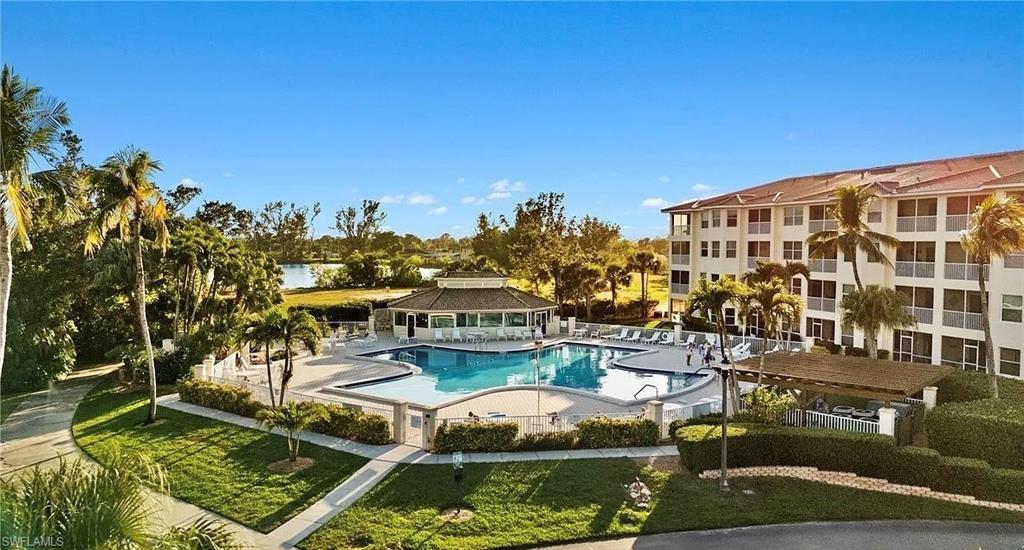 FAIRWAY VILLAS - Residential Lease