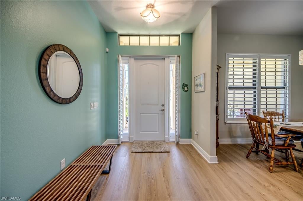 CHARLOTTE SHORES - Residential