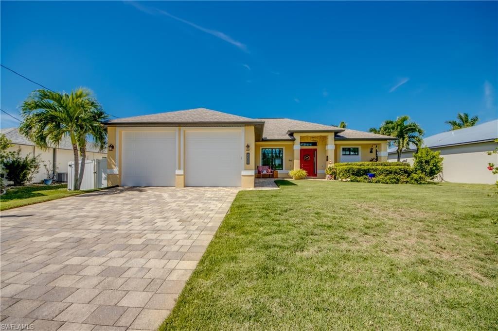 CHARLOTTE SHORES - Residential