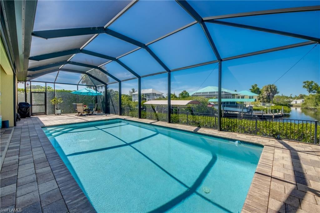 CHARLOTTE SHORES - Residential