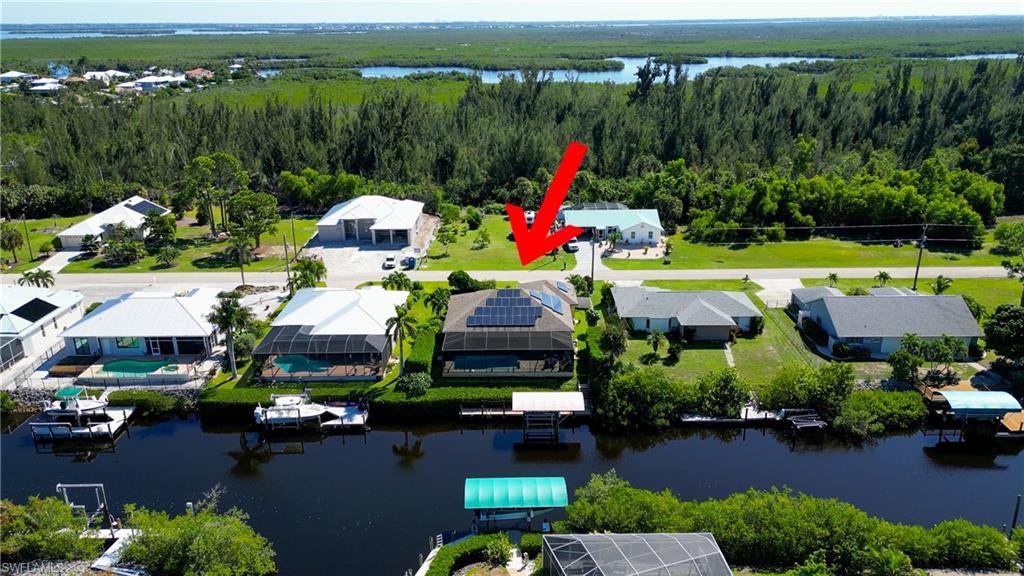 CHARLOTTE SHORES - Residential