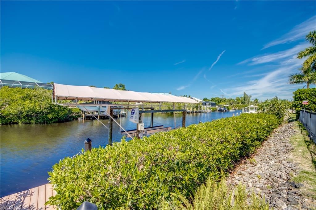 CHARLOTTE SHORES - Residential