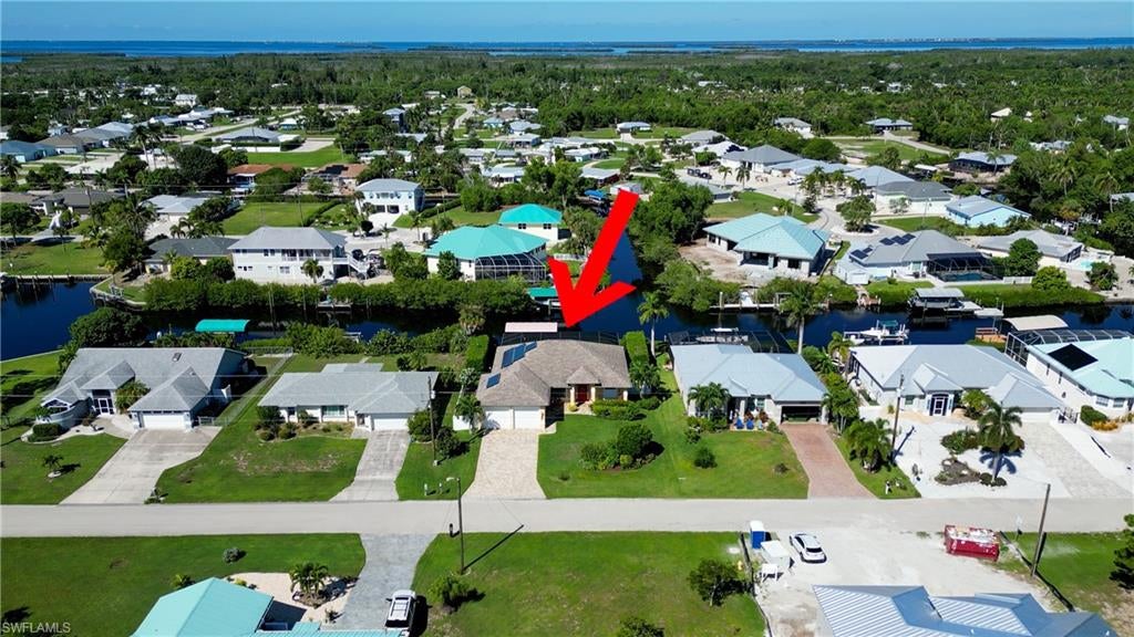 CHARLOTTE SHORES - Residential