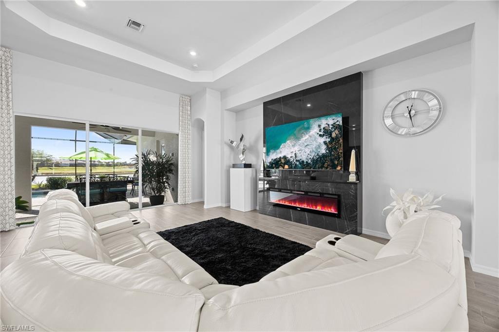 THE NATIONAL GOLF & COUNTRY CLUB AT AVE MARIA - Residential