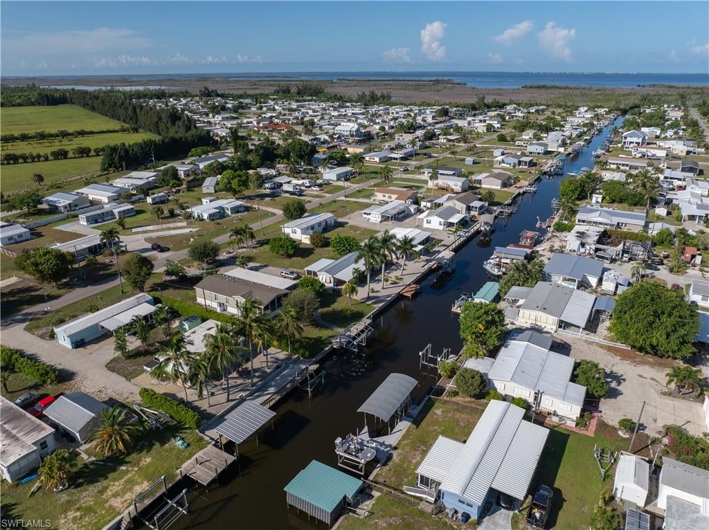 FLAMINGO BAY - Residential