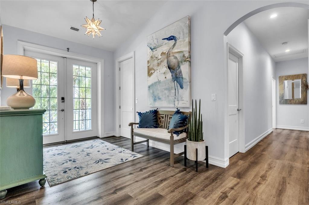 BELLE MEADE - Residential