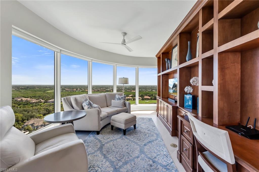 ESTANCIA - Residential
