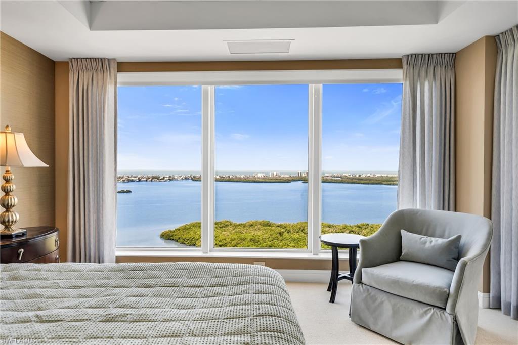ESTANCIA - Residential