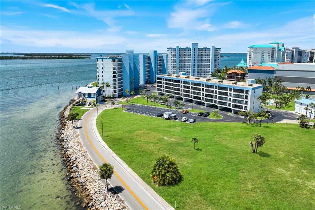 PUNTA RASSA - Residential