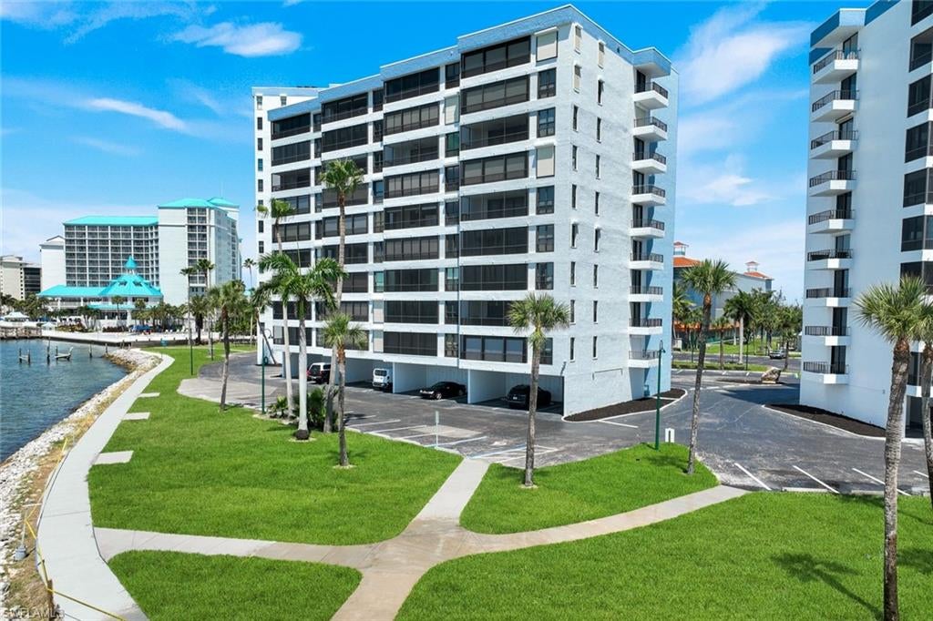 PUNTA RASSA - Residential