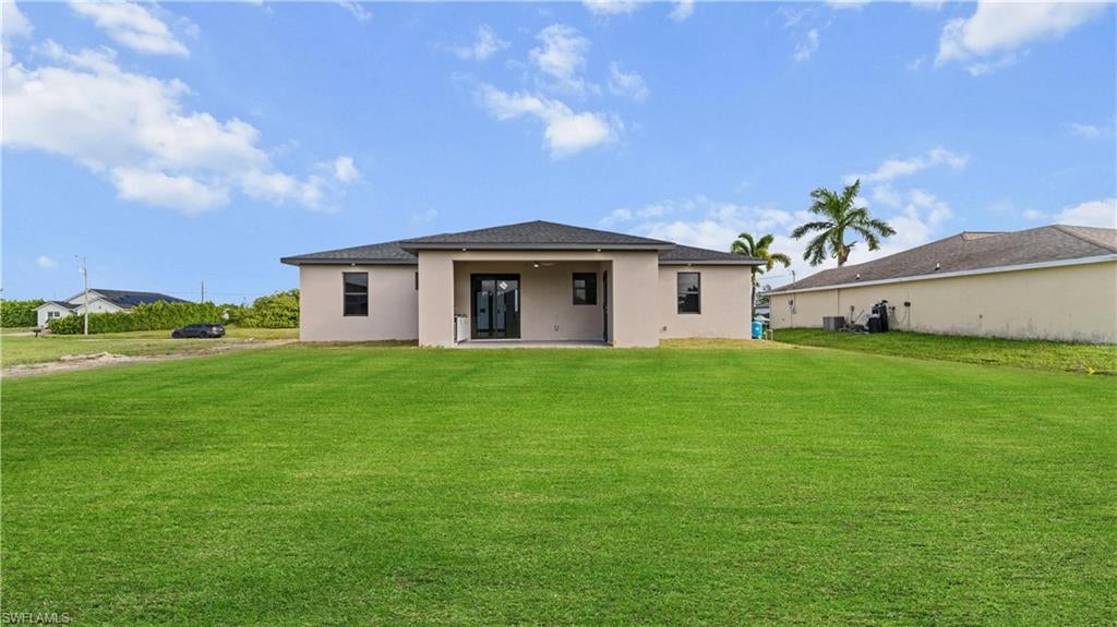 CAPE CORAL - Residential