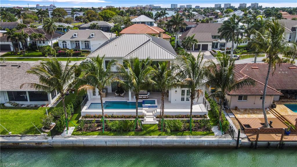 MARCO ISLAND - Residential