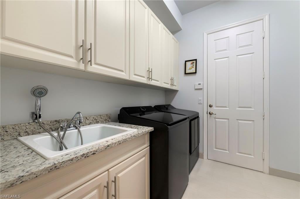 RIVERSTONE - Residential