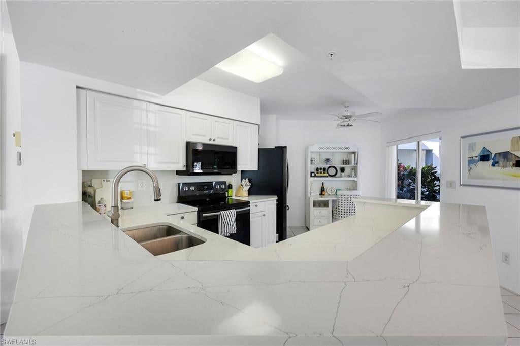 LAKEVIEW AT CARLTON LAKES - Residential