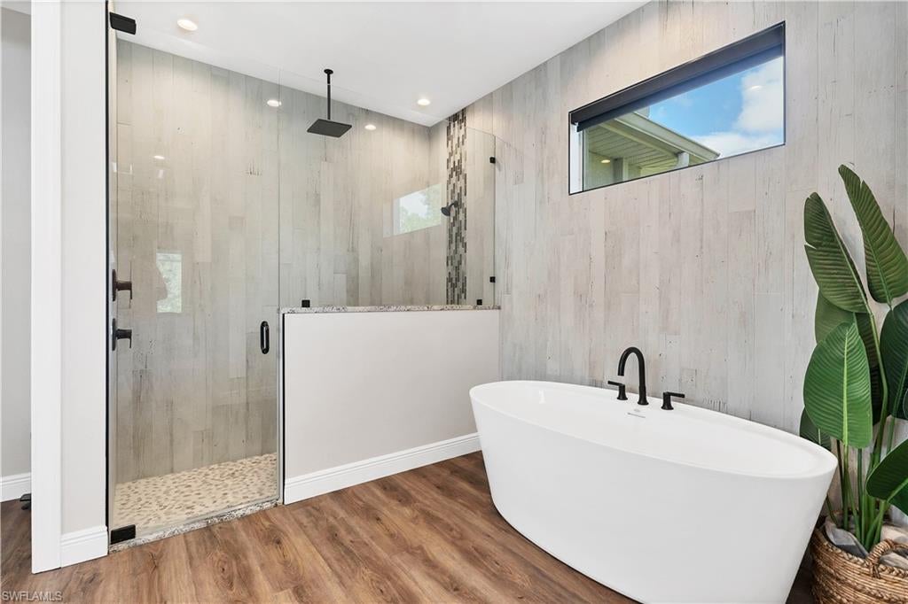 NORTH FORT MYERS - Residential
