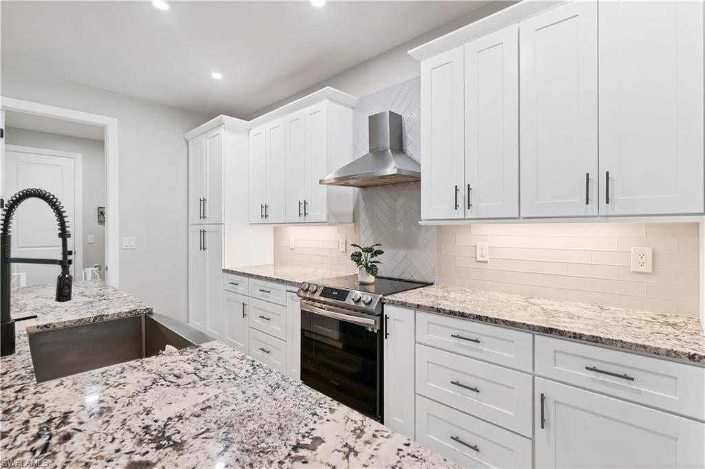 NORTH FORT MYERS - Residential