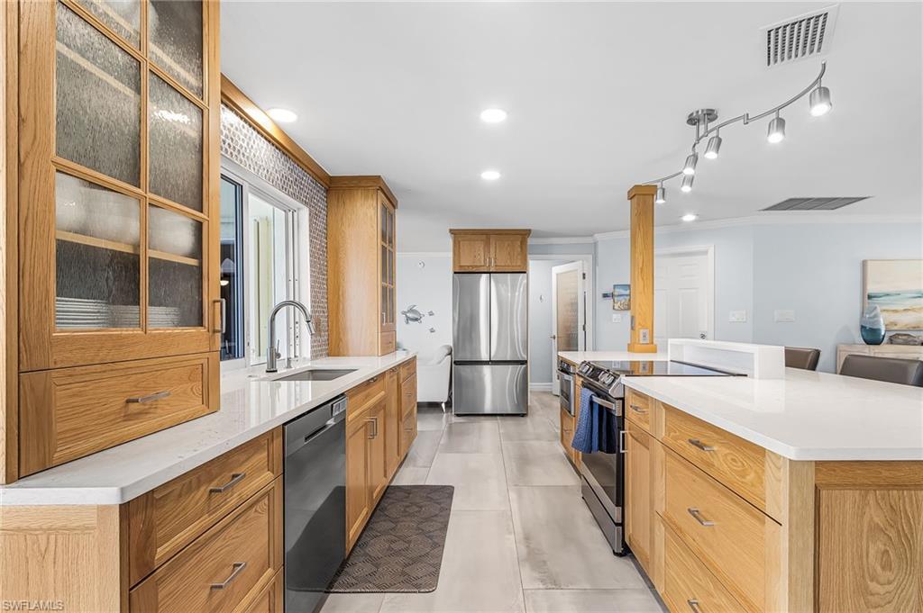 PALM ACRES - Residential