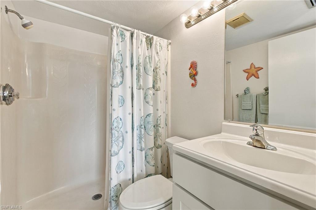 ADMIRALS BAY - Residential